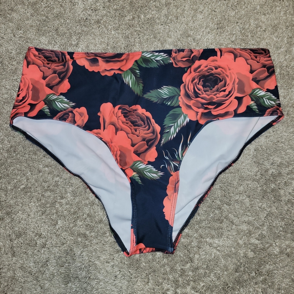 Bikini bottoms - like new condition